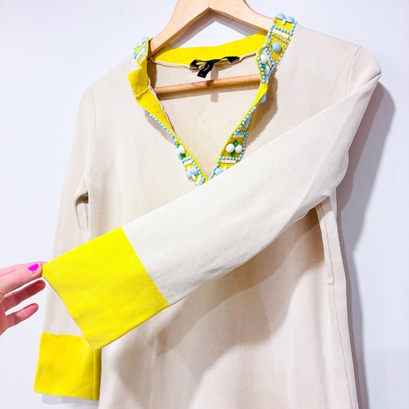 BCBGMAXAZRIA Two-Tone Beige & Yellow Beaded Trim Tunic Top | X-Small * - Picture 7 of 12